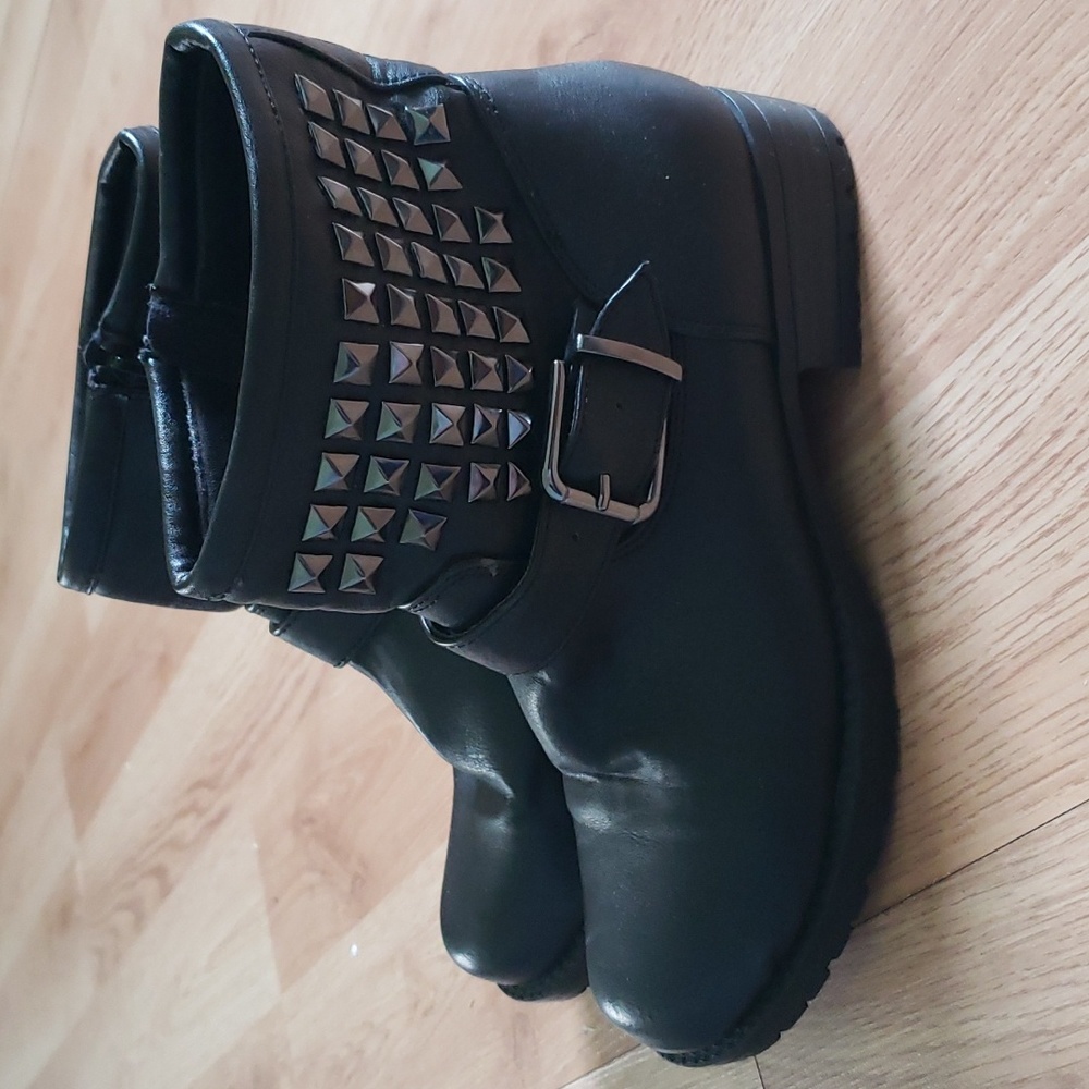 Womens black booties